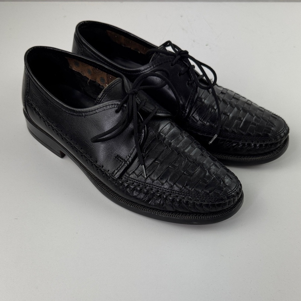 Classic Black Leather Woven oxford Style Shoes
